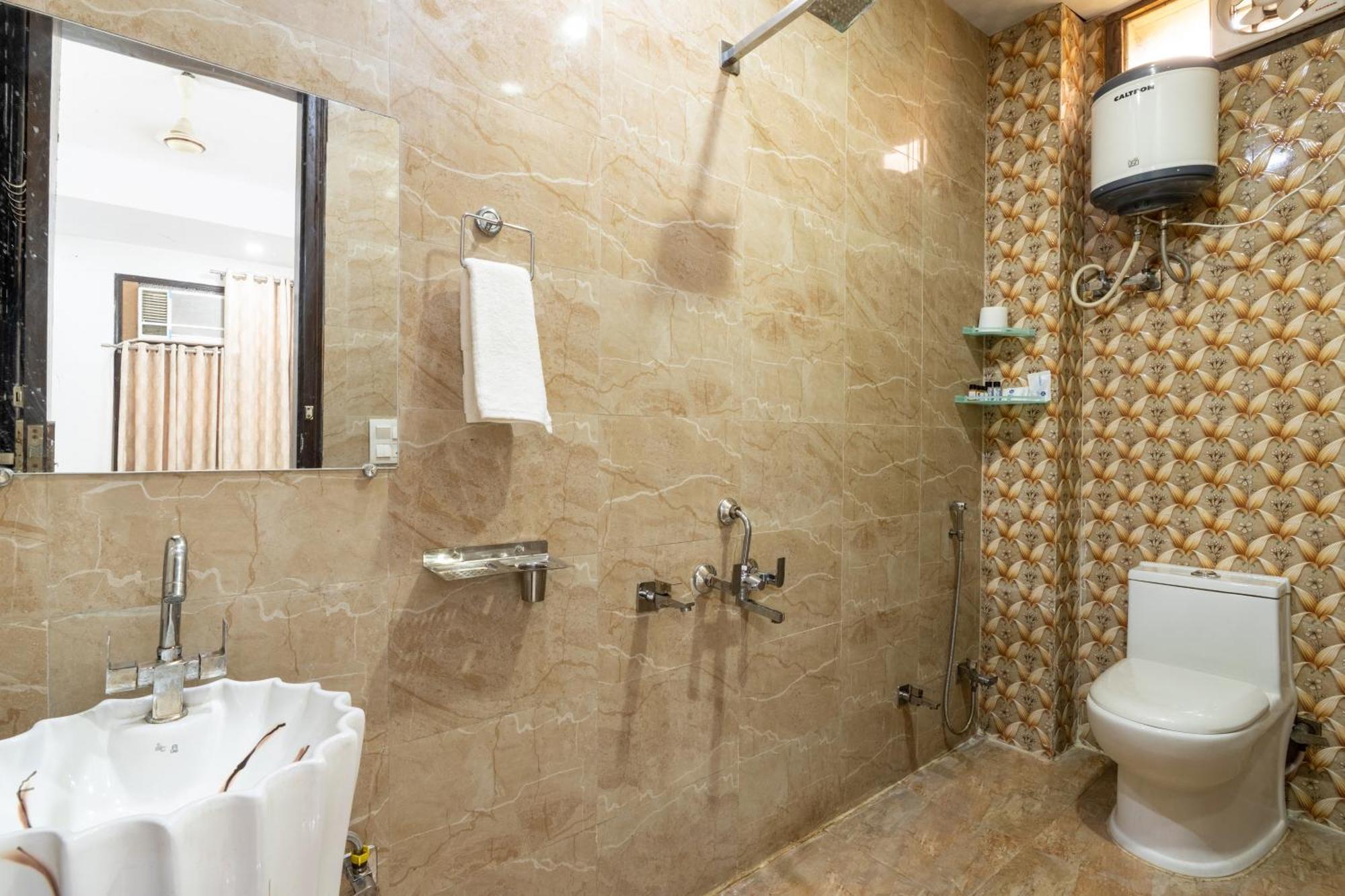 Homlee-Vintage 2Bhk-Ndls-Lift-Bharat Mandapam Apartment นิวเดลี ภายนอก รูปภาพ